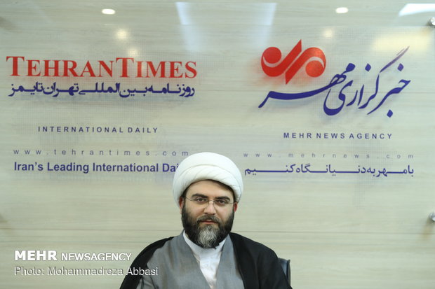 حجت الاسلام محمد قمی کا مہر نیوز ایجنسی کا دورہ