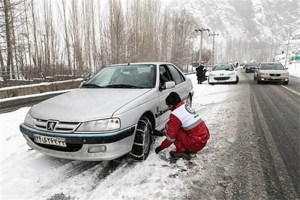 تردد کُند در گردنه‌های استان سمنان/ ضرورت همراه داشتن زنجیر چرخ