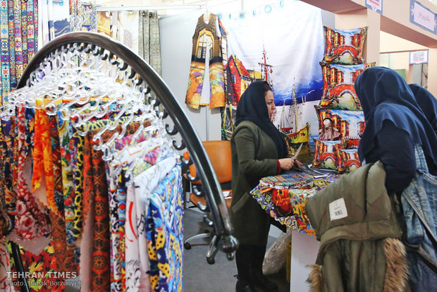 Fajr Festival of Fashion and Costume underway