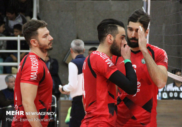 دیدار تیم های والیبال فولاد سیرجان ایرانیان و پیام مشهد