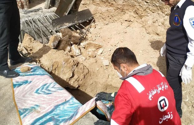 کارگر ساختمانی در زنجان بر اثر ریزش دیوار ساختمان فوت کرد