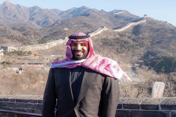 وزیر خارجه بحرین: چینی ها دیوار دارند و ما هم بن سلمان را!