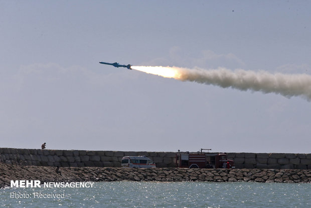 Launching Ghadir, Ghader cruise missiles in ‘Velayat 97’ drills