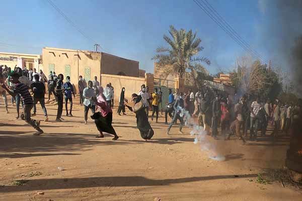 سوڈانی حکومت کے خلاف مظاہروں کا سلسلہ جاری