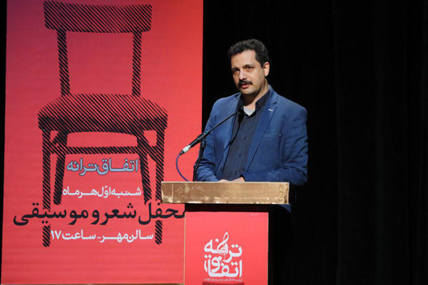 صداوسیما سلیقه شنیداری مردم را نازل کرده است 