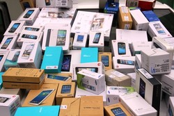 ۶۰۰۰ گوشی موبایل و تبلت قاچاق در استان بوشهر کشف شد