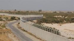 Pakistan to fence 950km of border with Iran