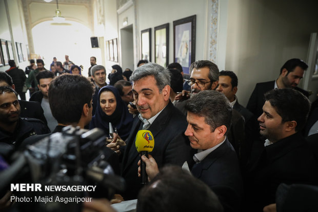 Tehran's mayor attends 1st presser 