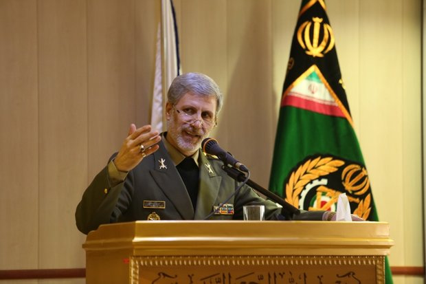 Iran to defeat US-Zionist front: defense min.