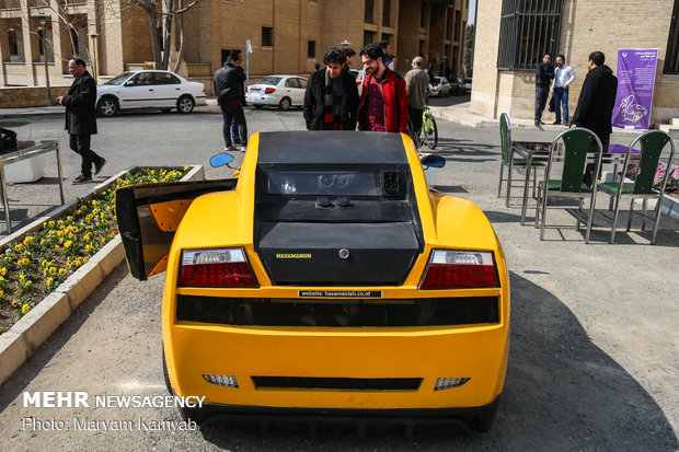 Modern power trains showcased in Tehran