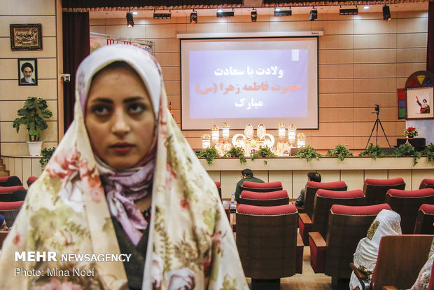 جشن میلاد کوثر با تجلیل از 100 زوج بسیجی در تبریز