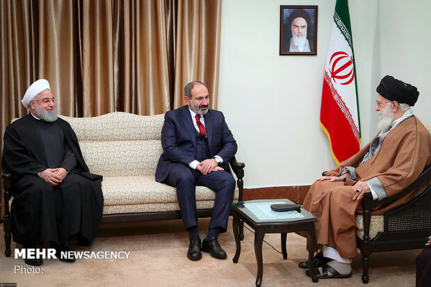 ایران اور آرمینیا کو امریکہ کی مرضی اور خواہش کے برعکس باہمی تعلقات کو مضبوط اور مستحکم بنانا چاہیے