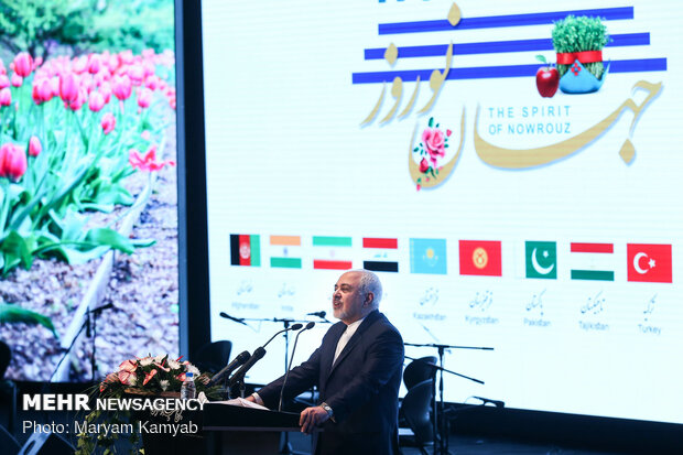 انطلاق مهرجان "عالم النيروز" الدولي في العاصمة طهران