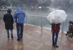 بارش برف و باران در کشور/ تهرانی ها جمعه منتظر بارندگی باشند