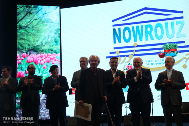 Iranian, regional officials and artists celebrate Noruz