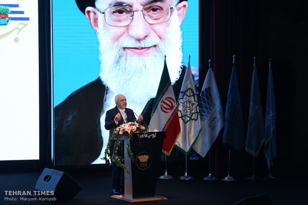 Iranian, regional officials and artists celebrate Noruz
