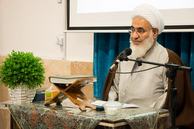 جامعه،ارتقا،علميه،قزوين،امام،نقش،موضوع،استان،معنويت،خميني،ره