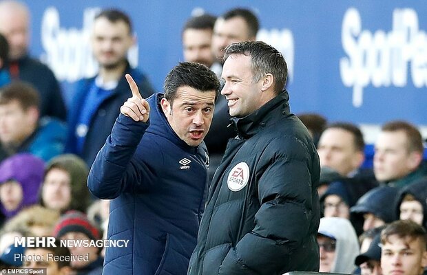 دیدار تیم های فوتبال اورتون و لیورپول‎