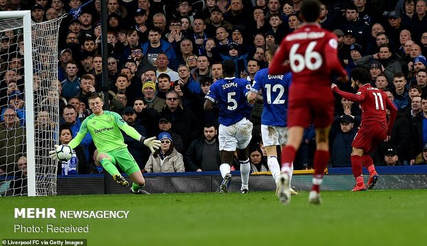 دیدار تیم های فوتبال اورتون و لیورپول‎