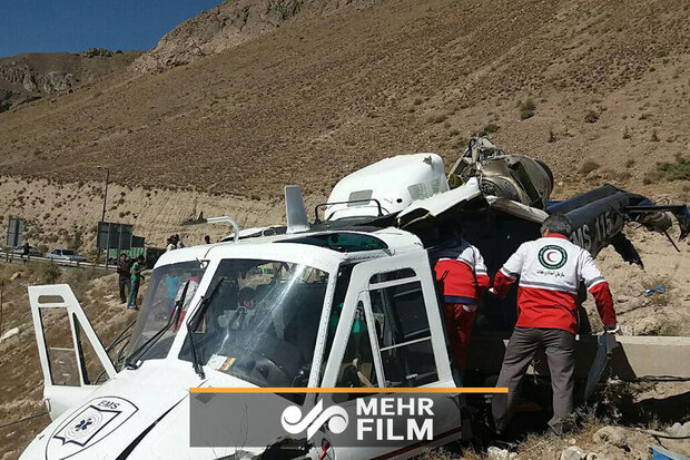 İran'da düşen ambulans helikopterinden ilk görüntüler