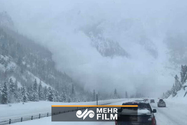 VIDEO: Horrifying avalanche strikes highway in Colorado