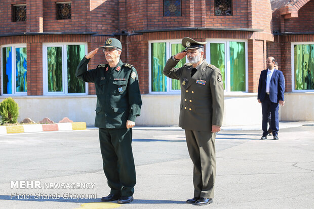 مراسم حفل تخرج دفعة جديدة من طلاب جامعة "دافوس" العسكرية