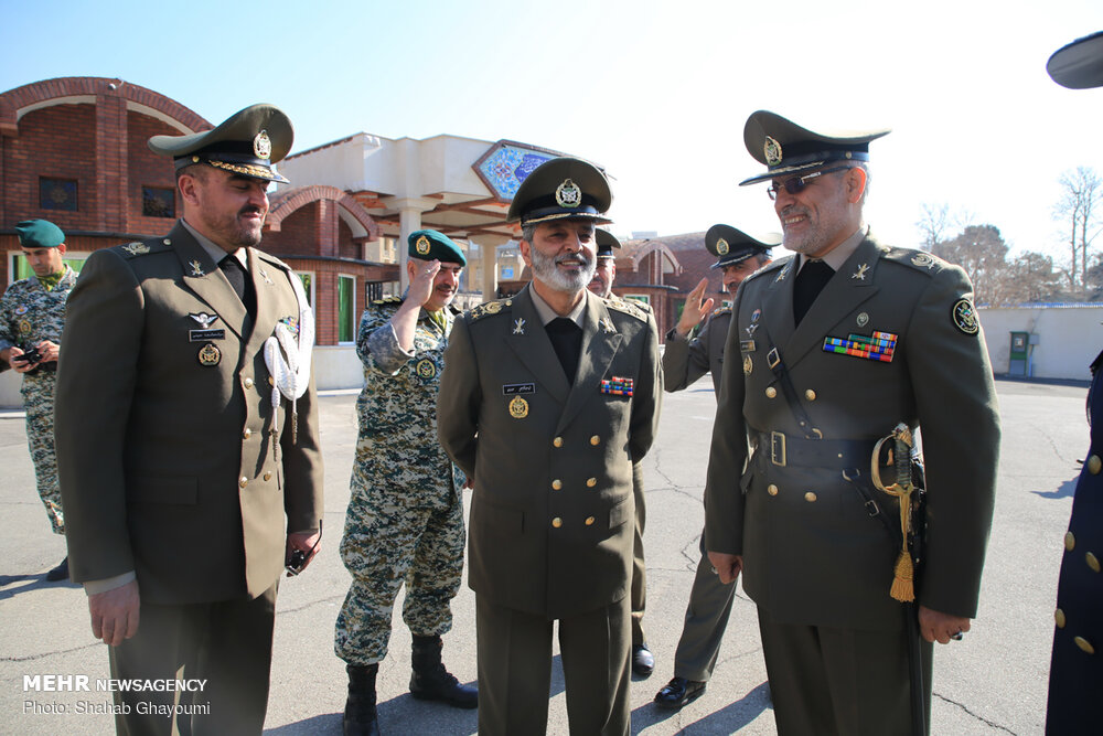 مراسم دانش آموختگی دانشجویان دانشگاه دافوس با حضور رئیس ستادکل نیروهای مسلح