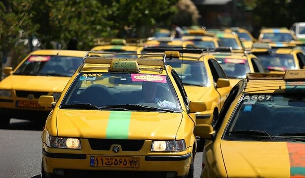 راه‌اندازی تاکسی کتاب در پایتخت