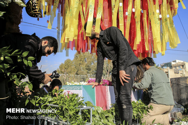 تجدید میثاق دانشگاهیان دانشگاه تهران با آرمان‌های امام و شهدا