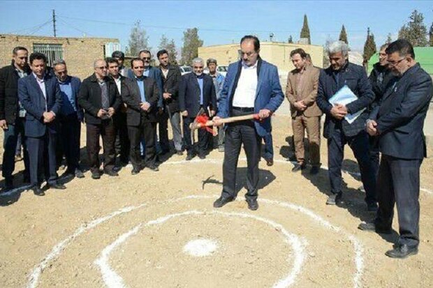  عملیات اجرایی گلخانه ۱۰هزار مترمربعی دانشگاه آزاد دامغان آغاز شد