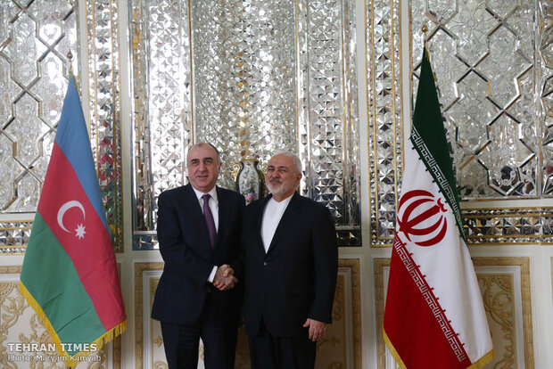 Iranian, Azeri FMs meet in Tehran