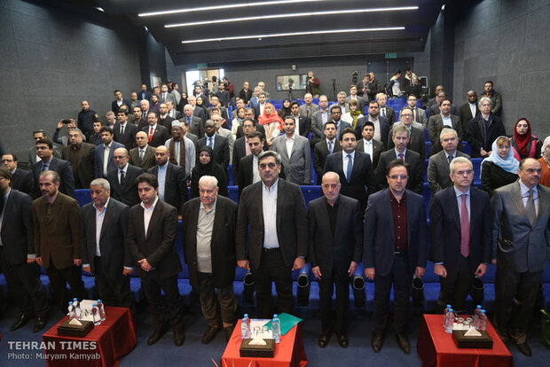  Iranian officials, diplomatic delegations plant trees as a sign of friendship and peace