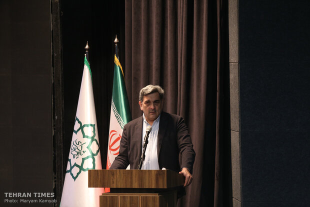  Iranian officials, diplomatic delegations plant trees as a sign of friendship and peace