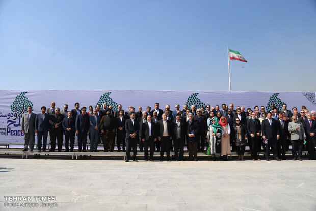  Iranian officials, diplomatic delegations plant trees as a sign of friendship and peace