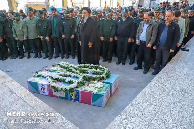 Two anonymous martyrs laid to rest in Payame Noor Uni.