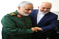 FM Zarif congratulates Gen. Soleimani over receiving special military order