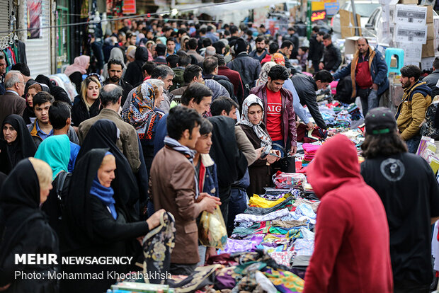 New Year shopping in Tajrish Bazaar
