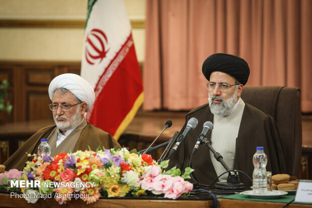 Heads of nationwide justice administration departments meet with new judiciary chief