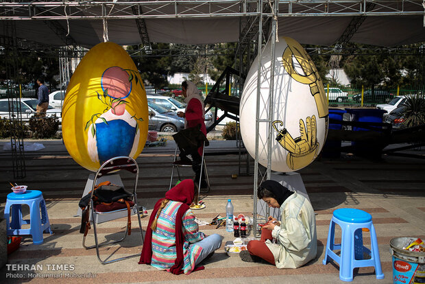 Tehran hosting colored-egg festival