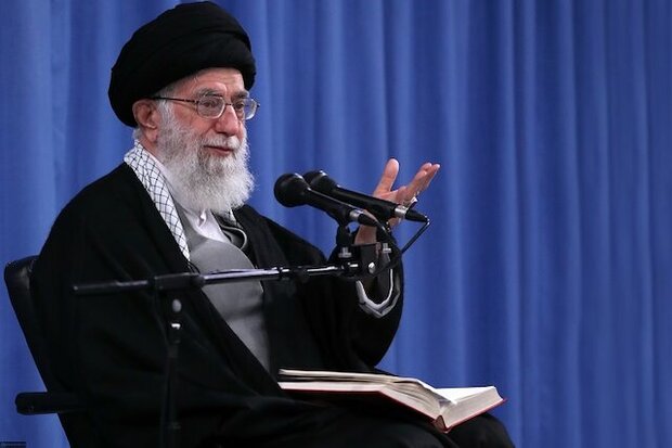 Ayatollah Khamenei praises Afghan martyrs in Syria war
