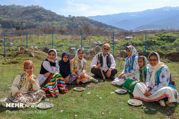 'Nowruz Khani' tradition in Golestan