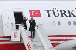 نائب الرئيس التركي وأوغلو يتوجهان إلى نيوزيلندا