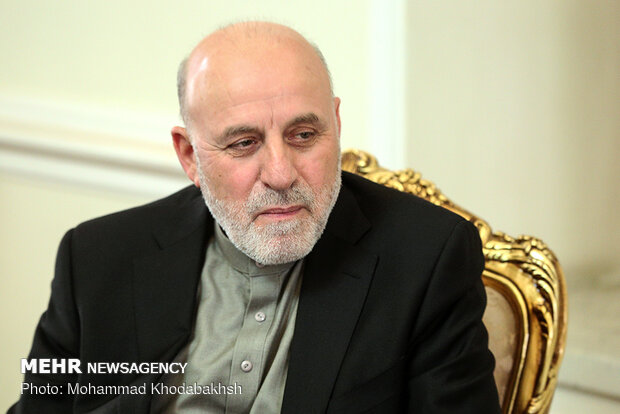 Zarif's meeting with Ghani's adviser in reconciliation affairs