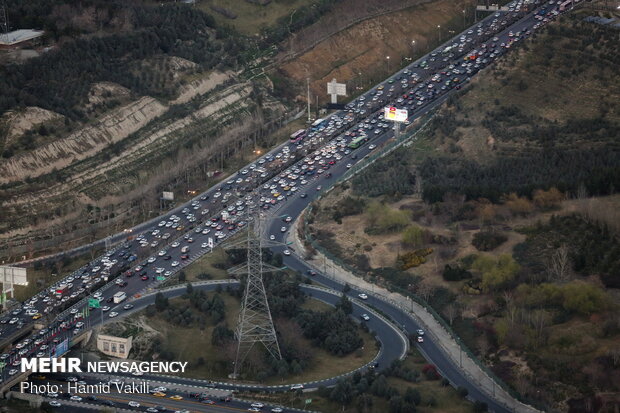 Car traffic in capital Tehran on threshold of New Year