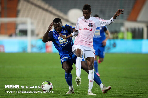 Esteghlal 1-0 Nassaji: IPL