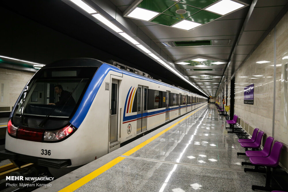 واگذاری برخی از اقلام بدون استفاده مترو تهران به قم