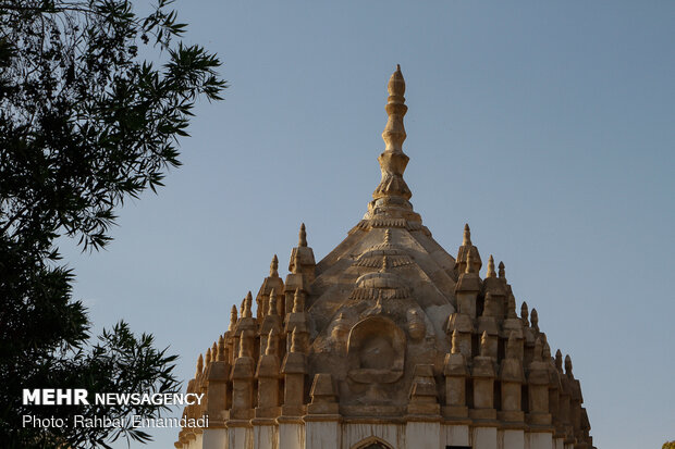 Eye-catching Indians temple in S Iran