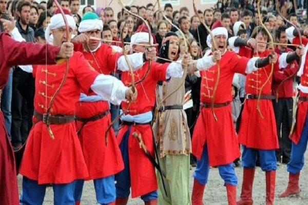 İstanbul ve Diyarbakır'da Nevruz kutlamalarına izin