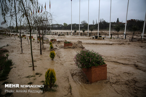 River flood hits Sari, northern Iran