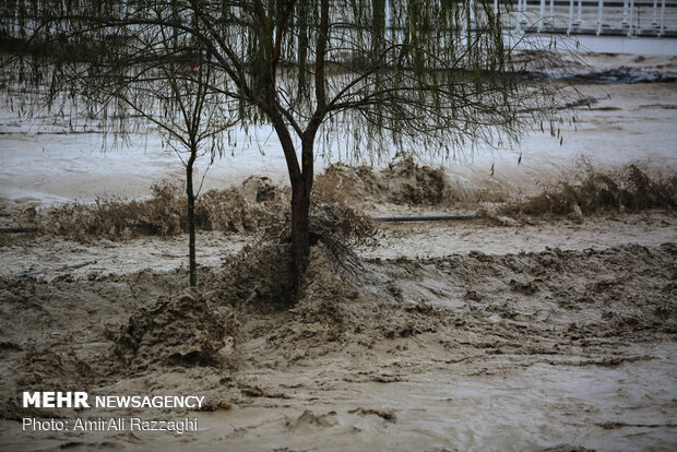 River flood hits Sari, northern Iran